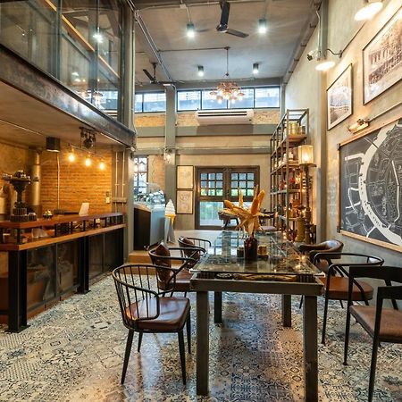 House Of Machine Boutique Hotel Банкок Екстериор снимка