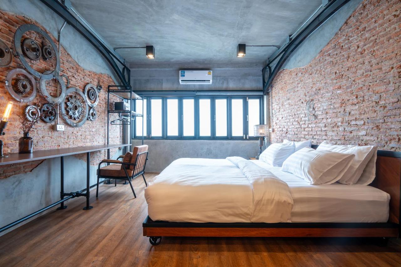 House Of Machine Boutique Hotel Банкок Екстериор снимка
