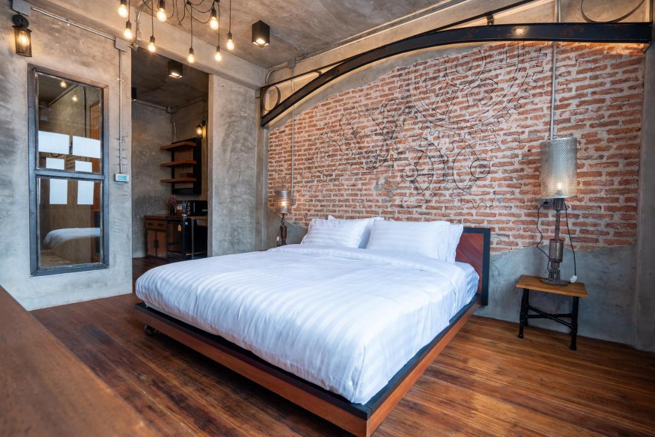 House Of Machine Boutique Hotel Банкок Екстериор снимка
